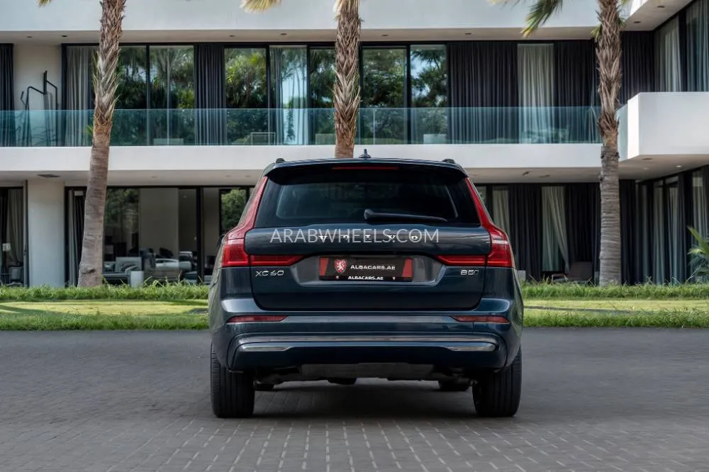 Volvo XC60 2024 for Sale in Dubai Image-13