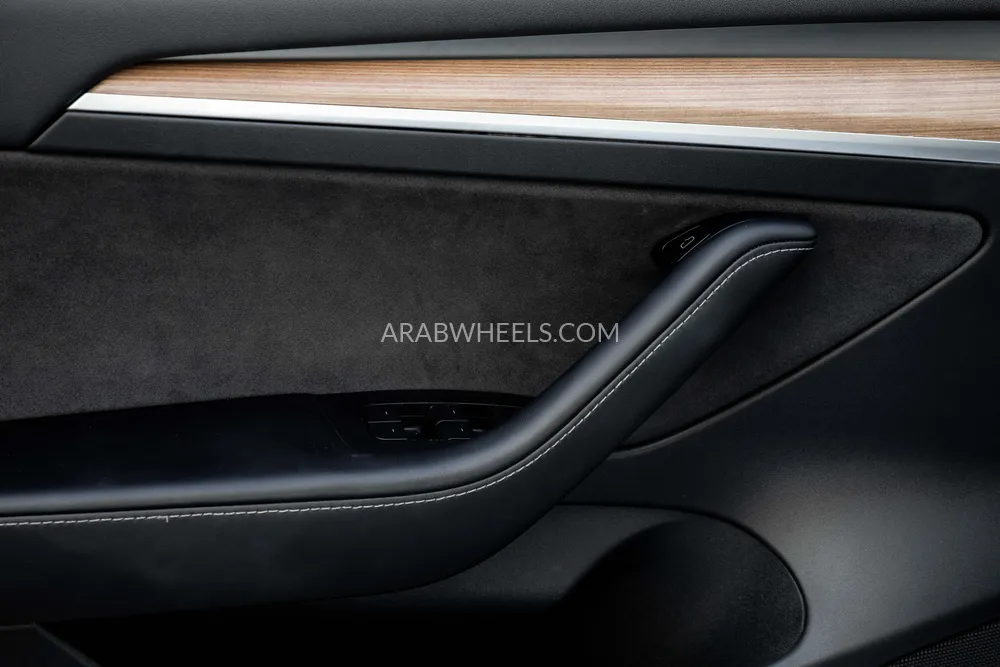 تسلا موديل 3 2022 for Sale in دبي Image-5