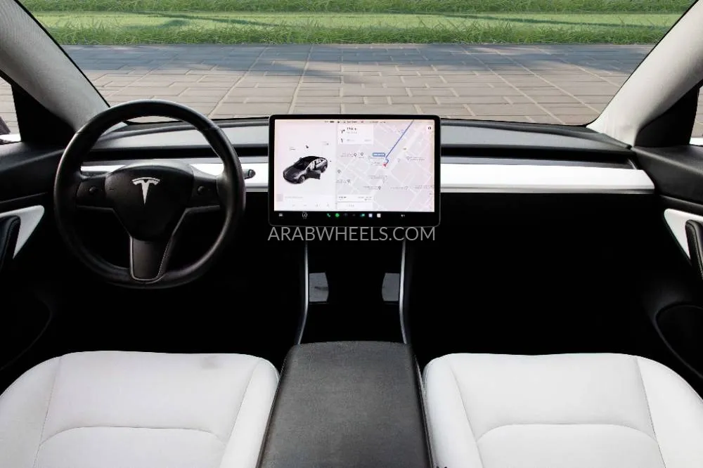 تسلا موديل 3 2020 for Sale in دبي Image-8