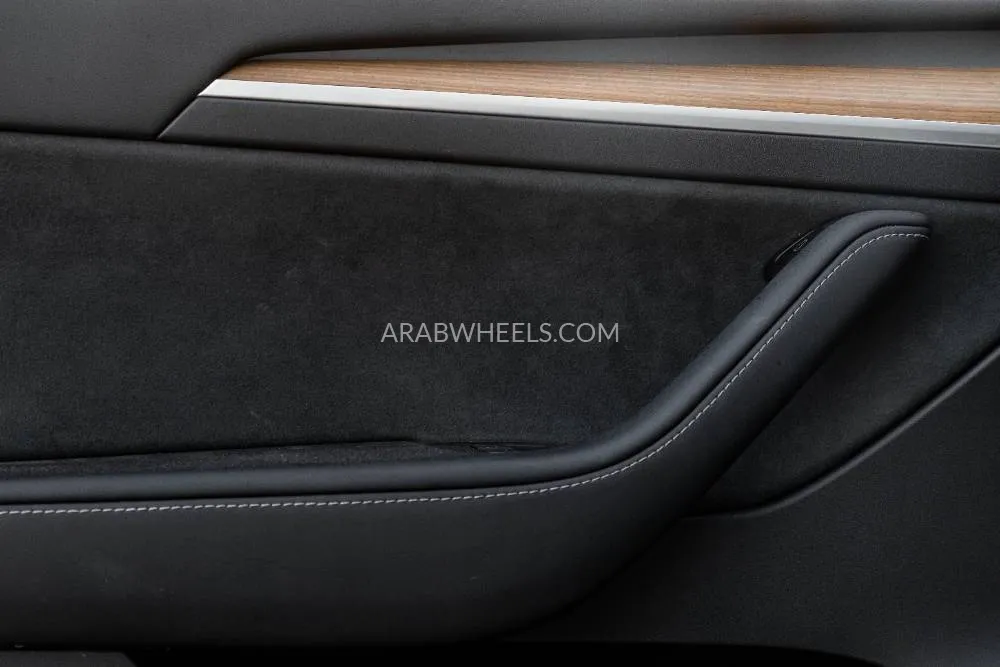 تسلا Y موديل  2022 for Sale in دبي Image-5