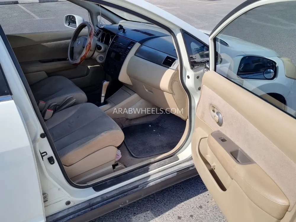 نيسان تييدا 2009 for Sale in الشارقة Image-11