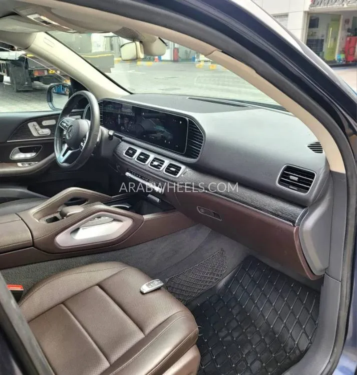 Mercedes Benz GLE Class 2020 for Sale in Sharjah Image-18