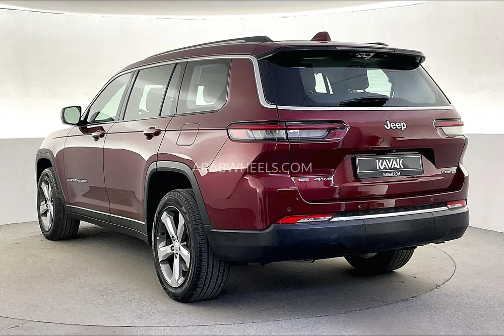 Jeep Cherokee 2022 for Sale in Sharjah Image-4