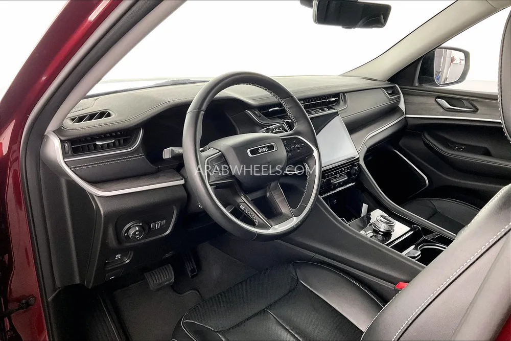 Jeep Cherokee 2022 for Sale in Sharjah Image-26