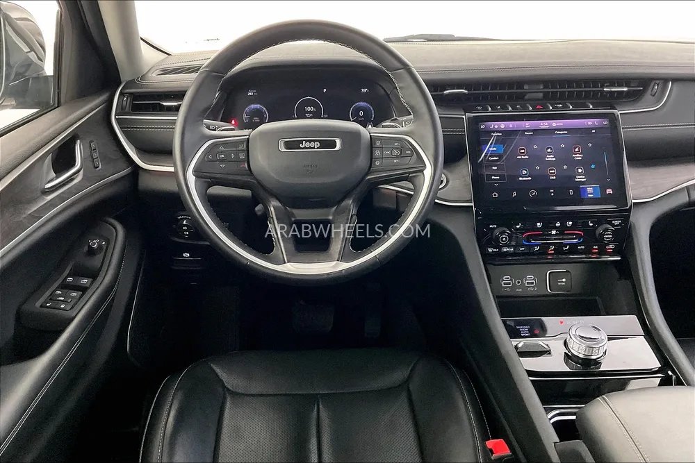 Jeep Cherokee 2022 for Sale in Sharjah Image-30