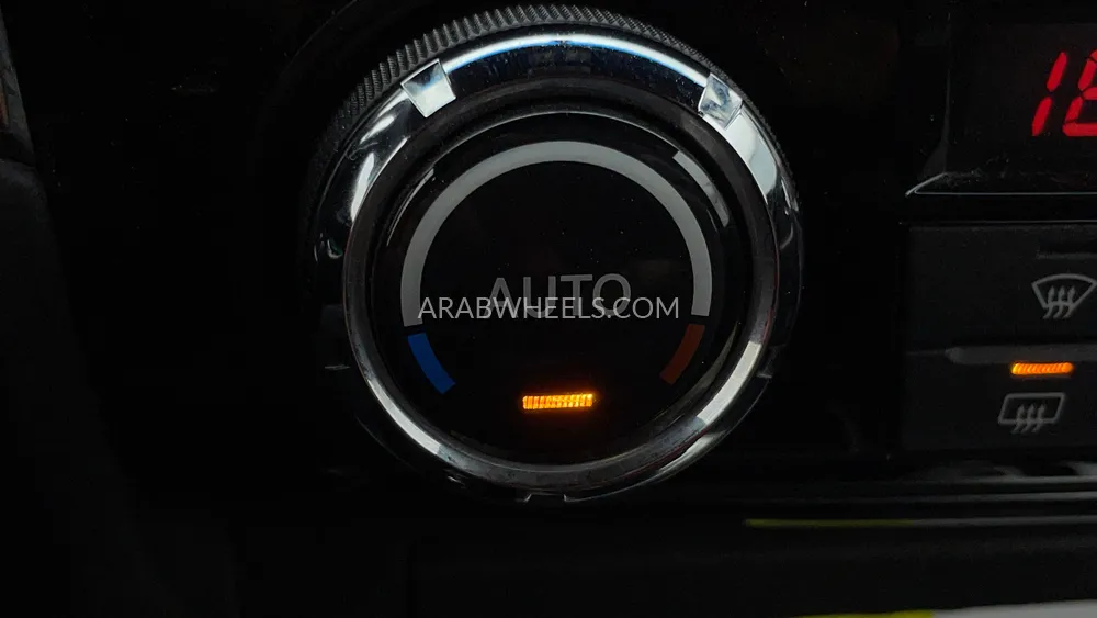 Mitsubishi Pajero 2020 for Sale in Dubai Image-43