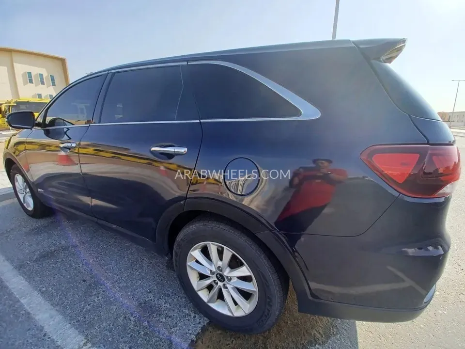 Kia Sorento 2020 for Sale in Ajman Image-7