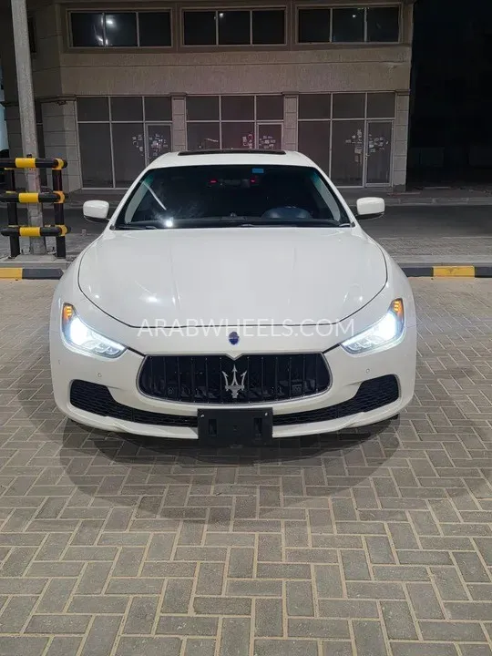 Maserati Ghibli 2015 for Sale in Ajman Image-2