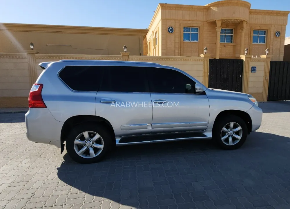Lexus GX 2010 for Sale in Abu Dhabi Image-2