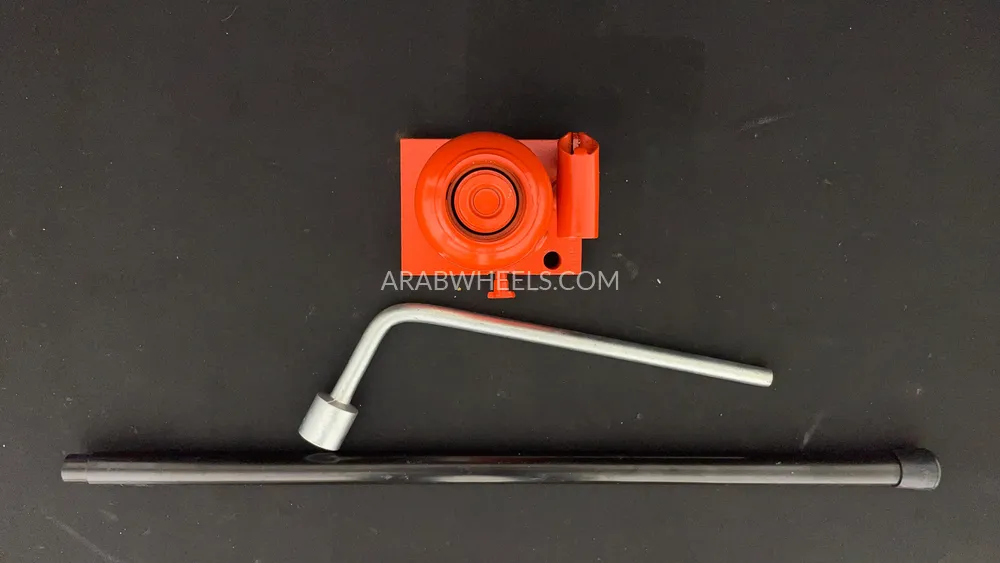 Mitsubishi Pajero 2020 for Sale in Dubai Image-29