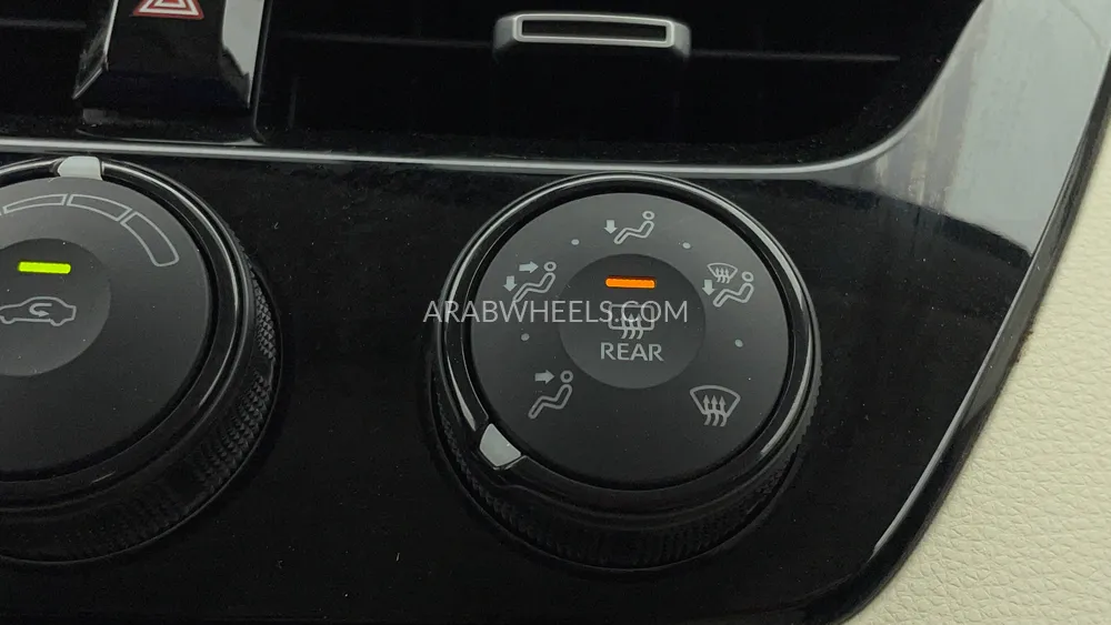 Toyota Corolla 2024 for Sale in Dubai Image-35