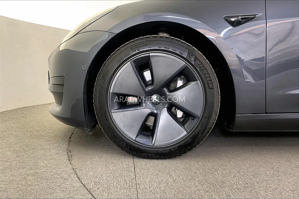 تسلا موديل 3 2021 for Sale in الشارقة Image-9