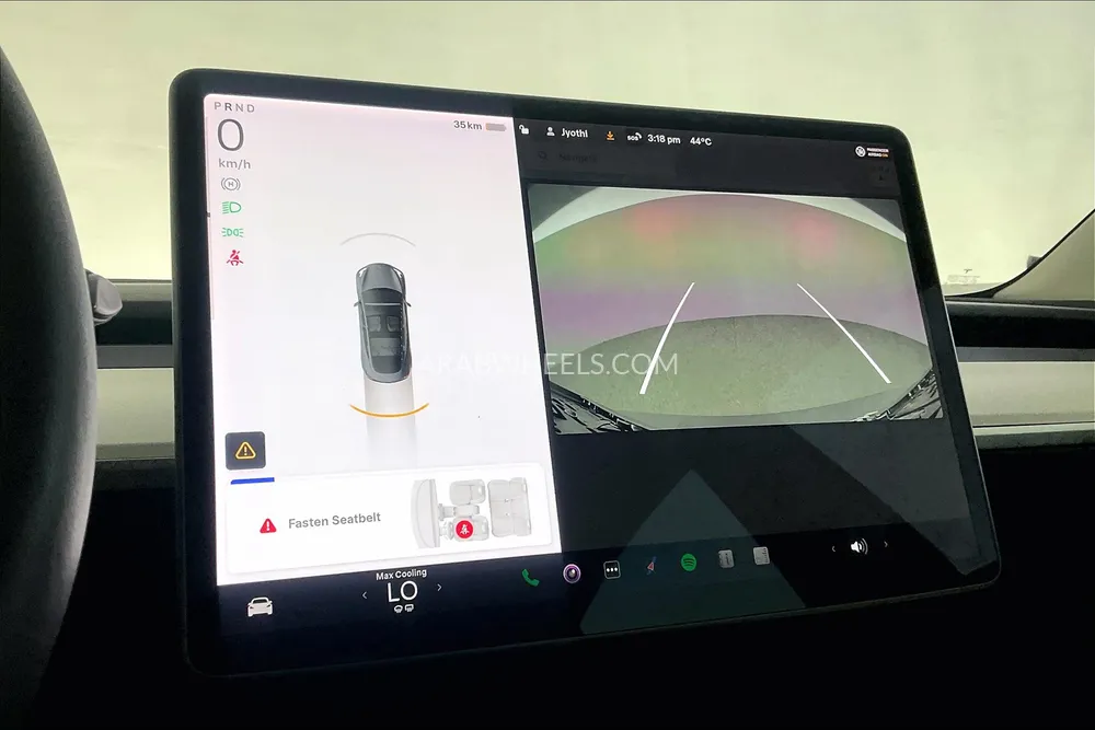 تسلا موديل 3 2021 for Sale in الشارقة Image-16