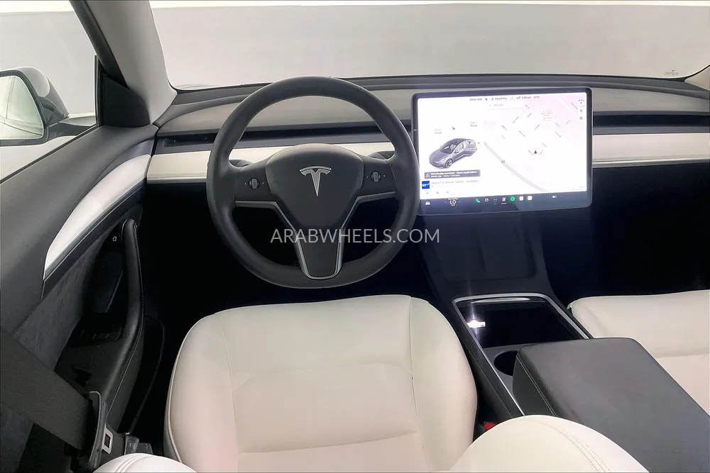 تسلا موديل 3 2021 for Sale in الشارقة Image-30