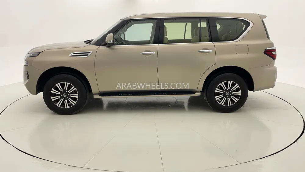 Nissan Patrol 2021 for Sale in Dubai Image-6