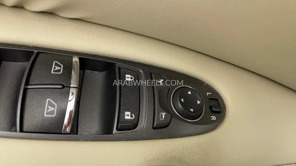 Nissan Patrol 2021 for Sale in Dubai Image-48