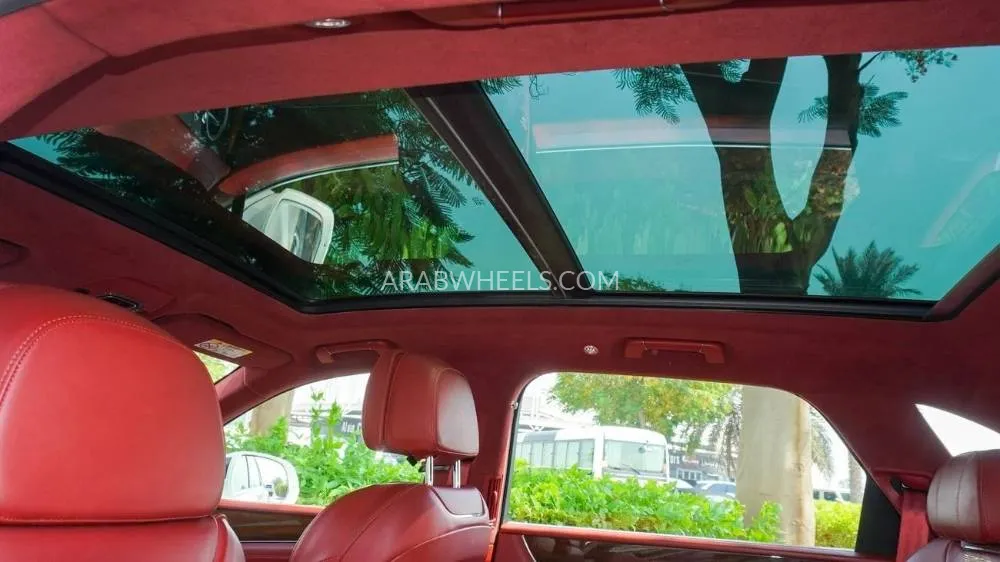 Bentley Bentayga 2018 for Sale in Dubai Image-15