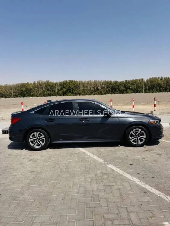 Honda Civic 2022 for Sale in Sharjah Image-3