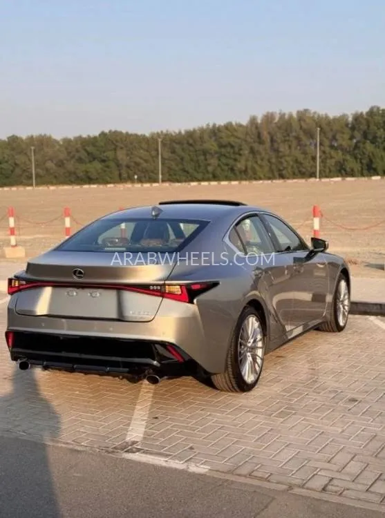 Lexus IS 2023 for Sale in Sharjah Image-11