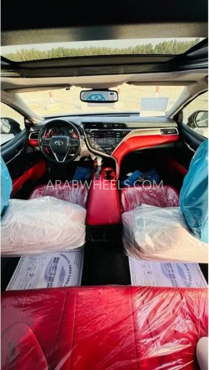 Toyota Camry 2018 for Sale in Sharjah Image-7