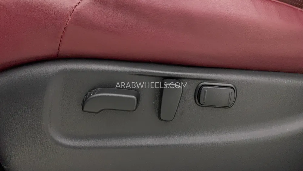 Nissan Patrol 2023 for Sale in Dubai Image-24