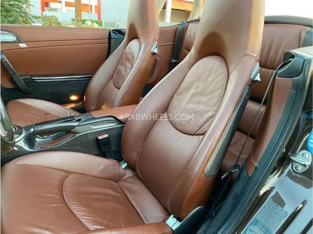 بورشه 911 2008 for Sale in دبي Image-13