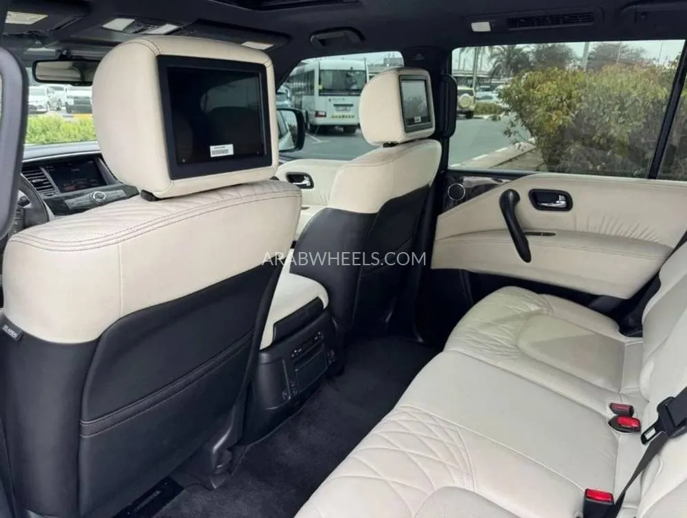 Nissan Patrol 2019 for Sale in Dubai Image-14