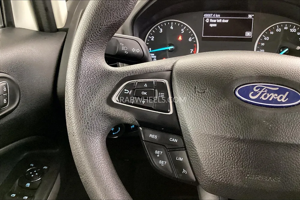 Ford Ecosport 2021 for Sale in Dubai Image-18