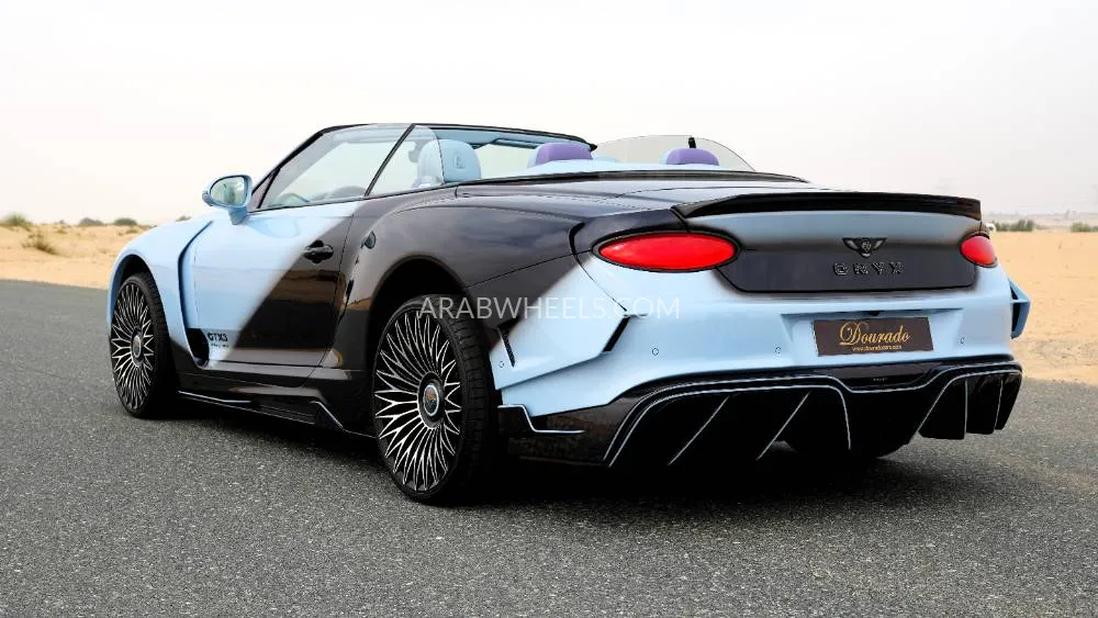 Bentley Continental GTC 2023 for Sale in Dubai Image-6