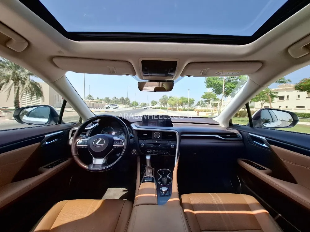 Lexus RX 2016 for Sale in Sharjah Image-11