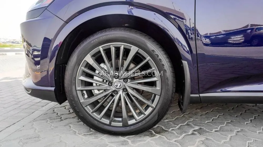 Lexus RX 2024 for Sale in Sharjah Image-21