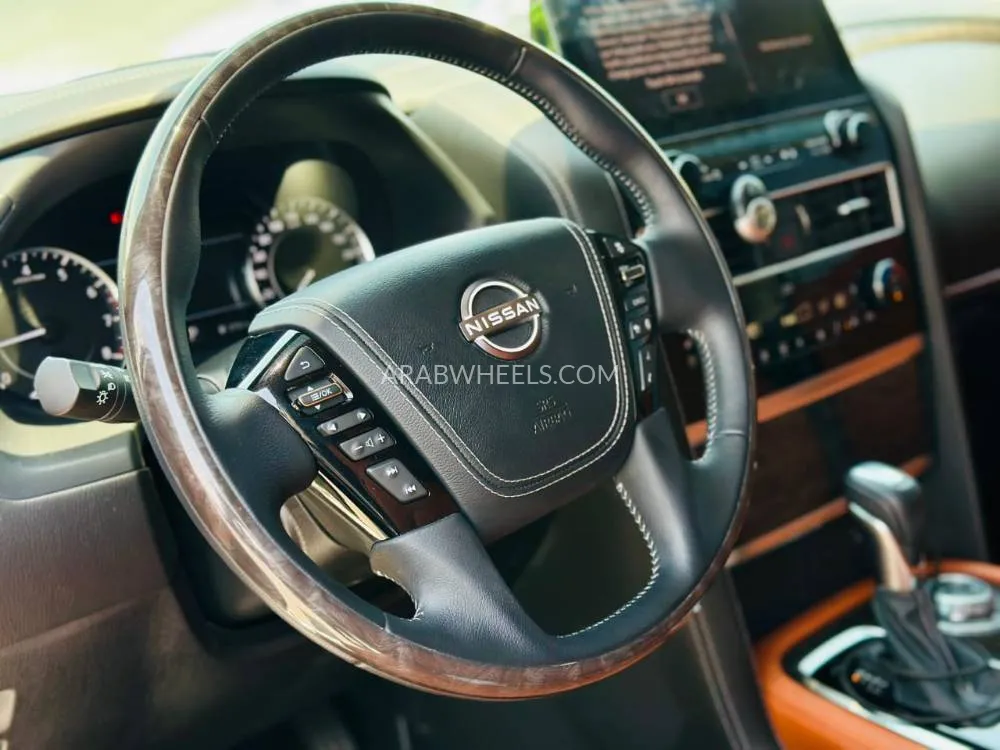 Nissan Patrol 2024 for Sale in Sharjah Image-9