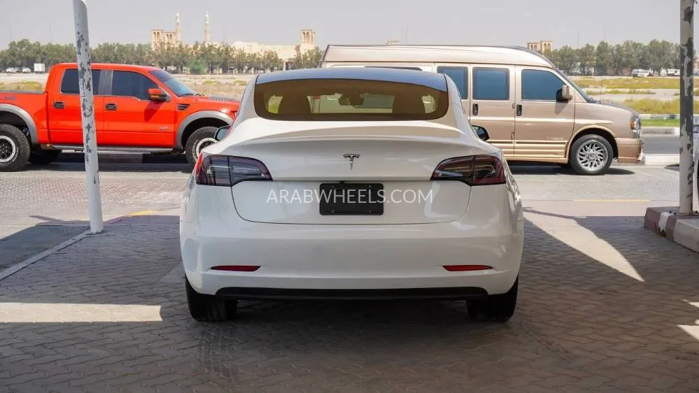 تسلا موديل 3 2023 for Sale in الشارقة Image-15