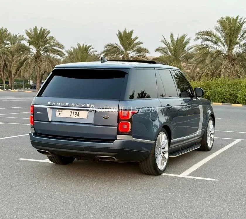 Land Rover Range Rover 2019 for Sale in Ajman Image-12