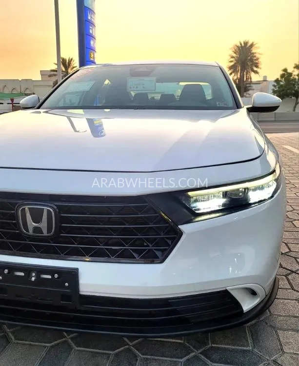Honda Accord 2023 for Sale in Sharjah Image-3