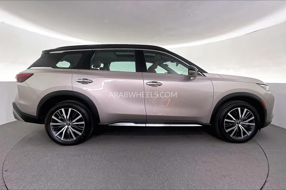 Infiniti QX60 2024 for Sale in Dubai Image-7