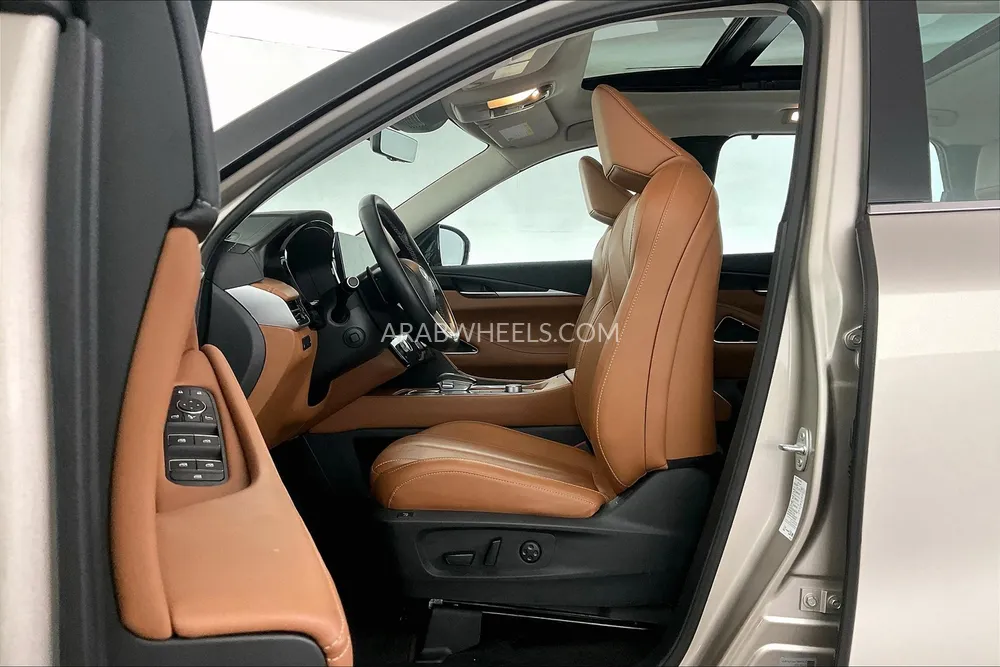 Infiniti QX60 2024 for Sale in Dubai Image-24