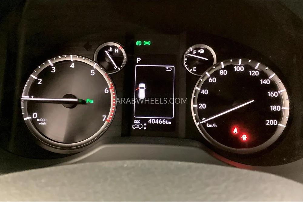 Lexus GX 2022 for Sale in Sharjah Image-12