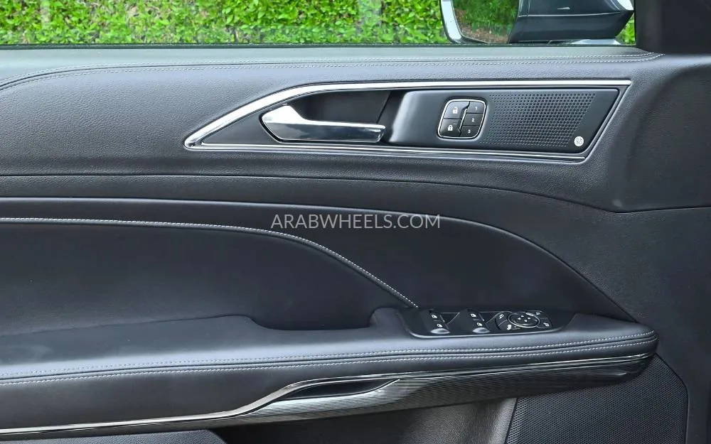 Ford Taurus 2022 for Sale in Sharjah Image-6