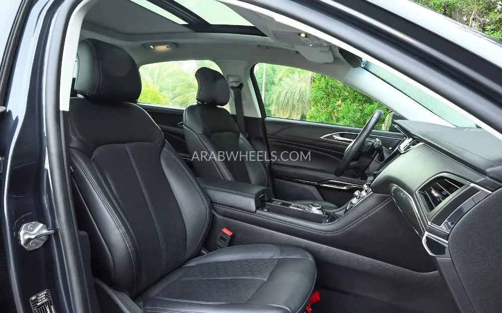 Ford Taurus 2022 for Sale in Sharjah Image-14