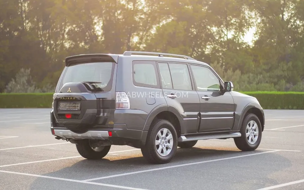 Mitsubishi Pajero 2019 for Sale in Sharjah Image-20