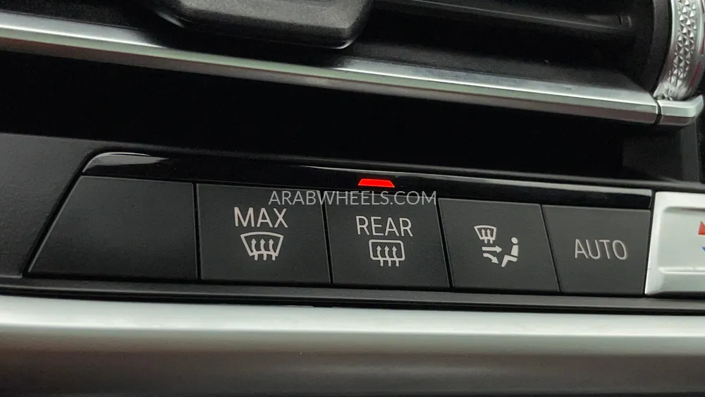 BMW X6 2022 for Sale in Dubai Image-50