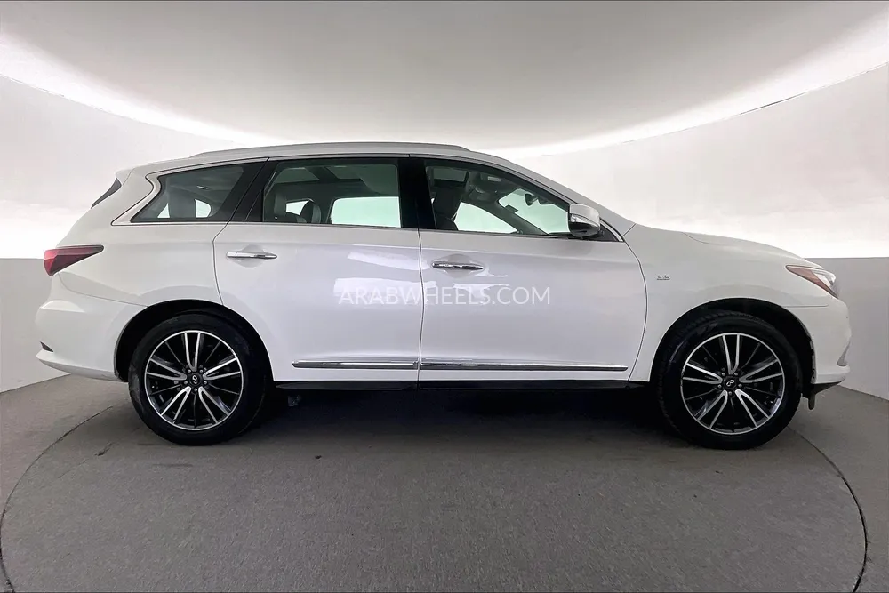 Infiniti QX60 2020 for Sale in Sharjah Image-7