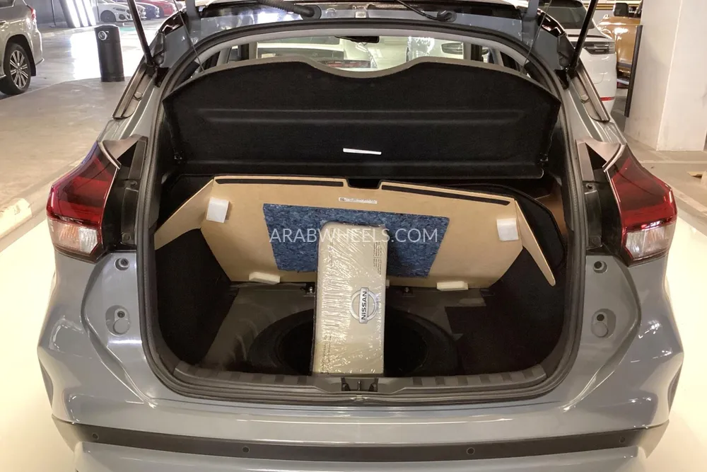 Nissan Kicks 2024 for Sale in Sharjah Image-13