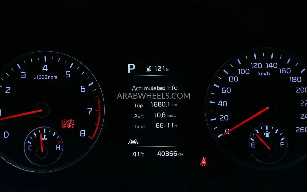 Kia K5 2020 for Sale in Sharjah Image-11