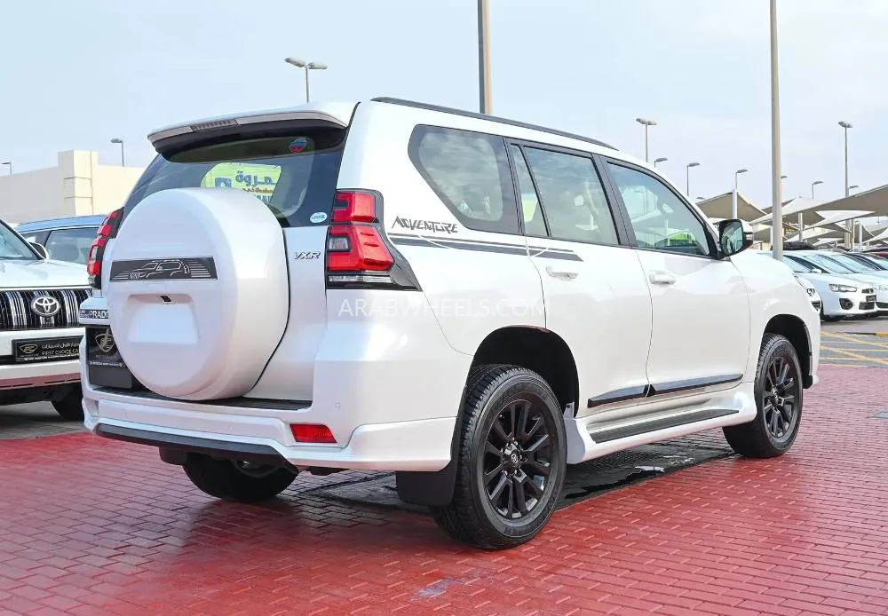 تويوتا لاند كروزر برادو 2022 for Sale in الشارقة Image-20