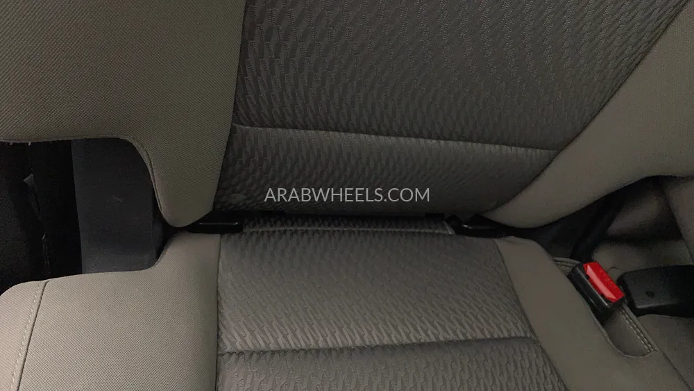 Hyundai Santa Fe 2018 for Sale in Dubai Image-34