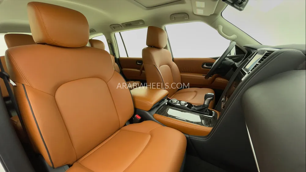 Nissan Patrol 2021 for Sale in Dubai Image-26