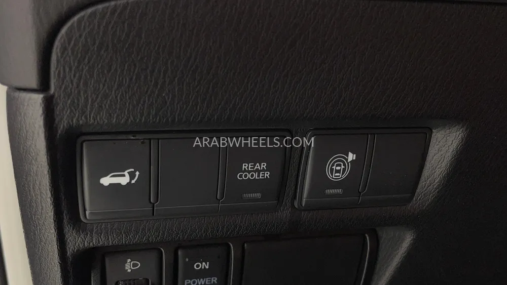 Nissan Patrol 2021 for Sale in Dubai Image-47