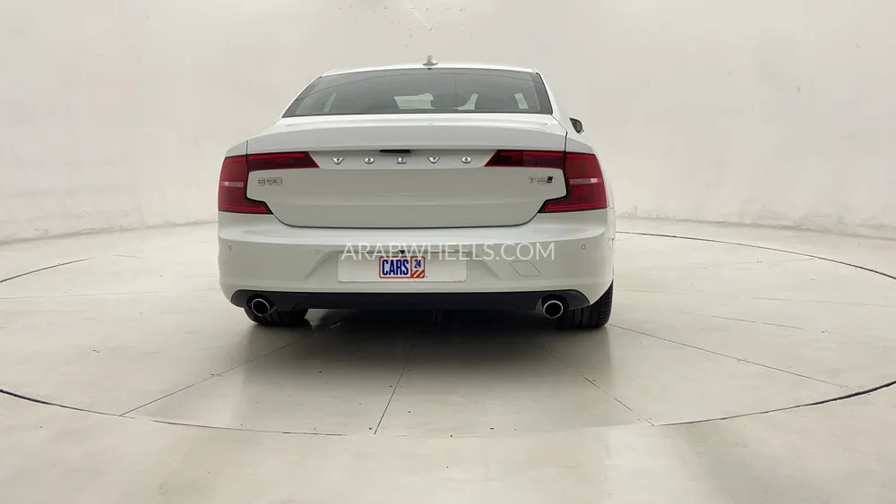 فولفو إس 90 2017 for Sale in دبي Image-4